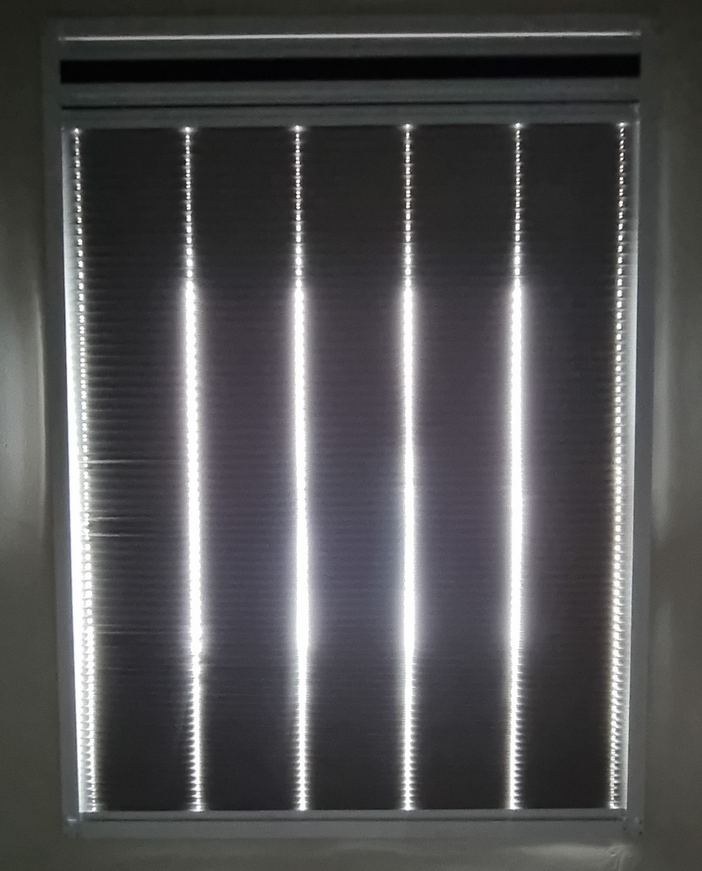 2-in-1-dakraam-hor-en-plisse